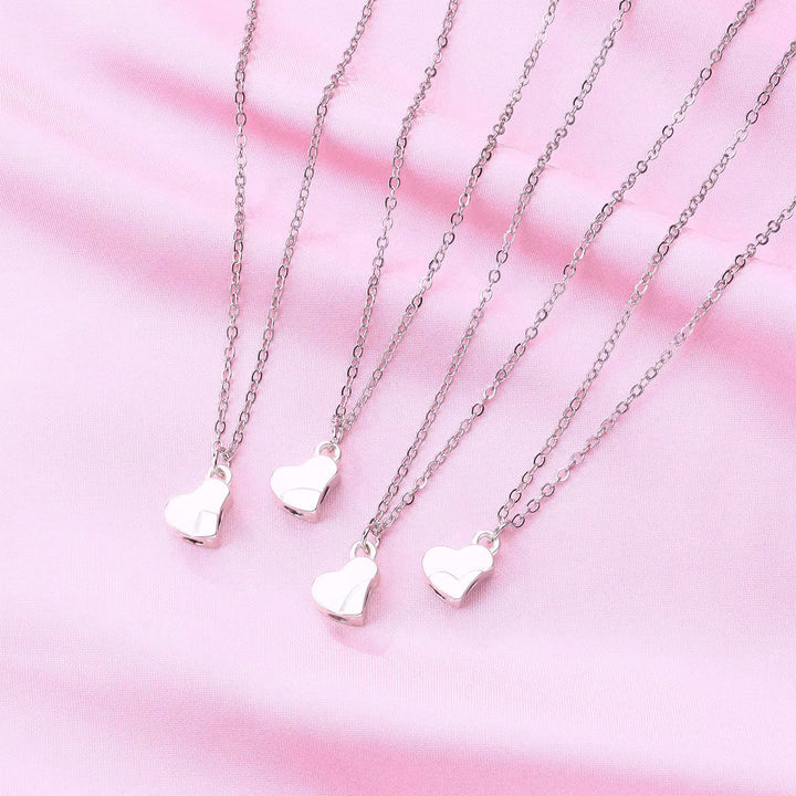 Four-Leaf Clover Heart Magnetic Necklace